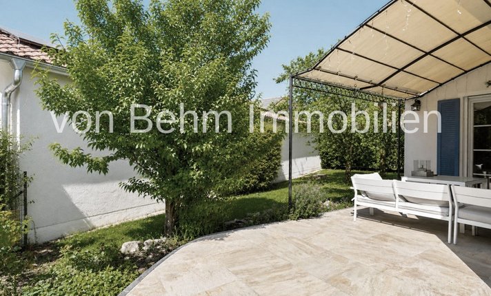 V010-2026_Gartenidylle_4.1