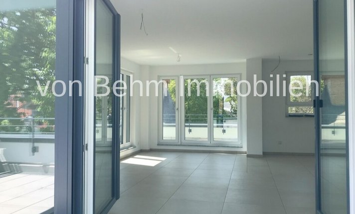 V002-2026_Blick_Dachterrasse-Wohnlandschaft