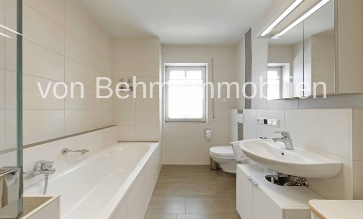 M007-2026_Badezimmer_Ansicht_1