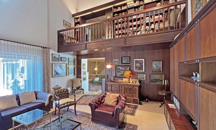 V016-2025_Wohnzimmer