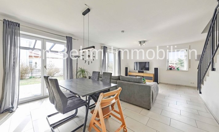 M003-2026_Wohn-Esszimmer_Ansicht_1