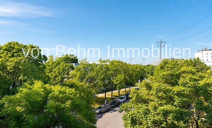 Ausblick-Loggia-KI-optimiert
