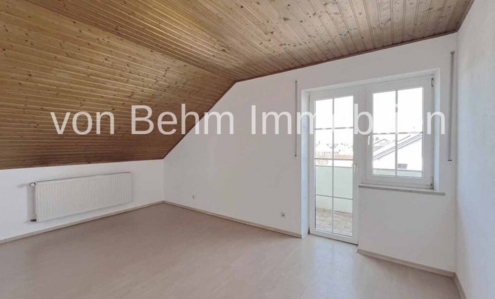 V009-2026 Wohnzimmer DG