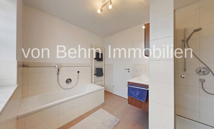 M003-2026_Badezimmer_Ansicht_2