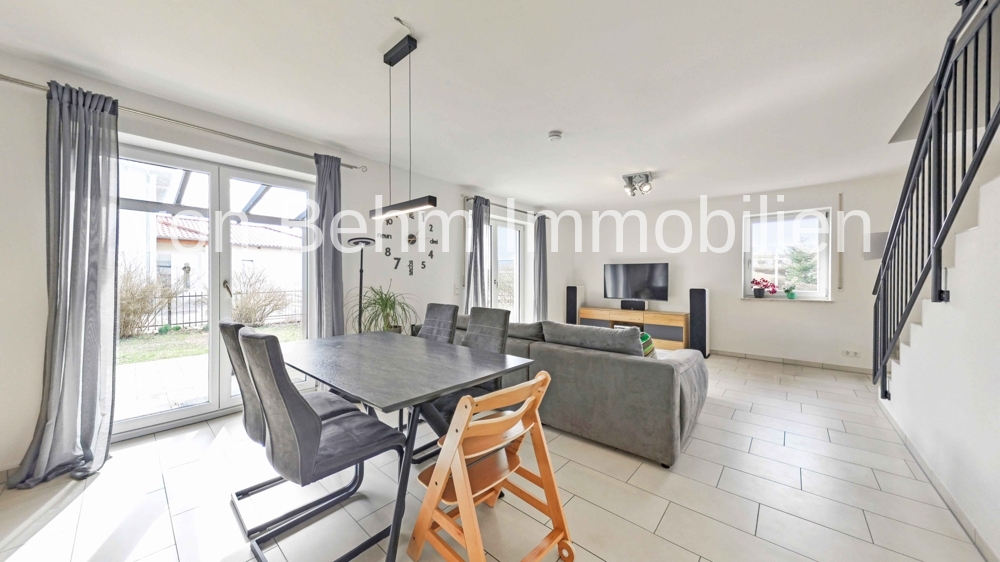 M003-2026_Wohn-Esszimmer_Ansicht_1