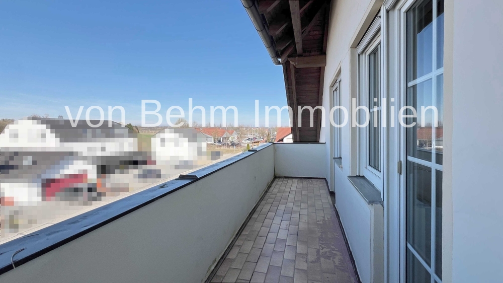 V009-2026 Balkon DG