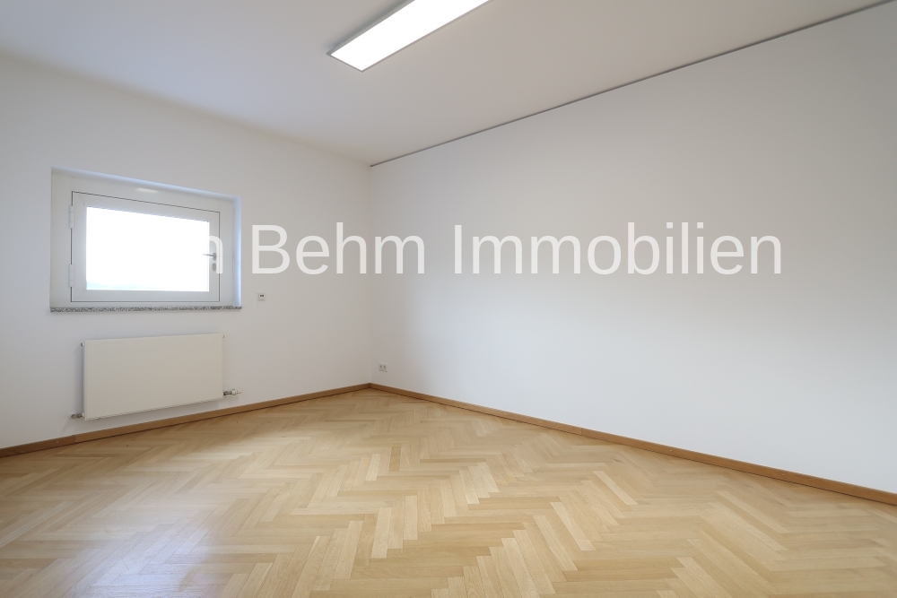 G012-2023_Büro_2